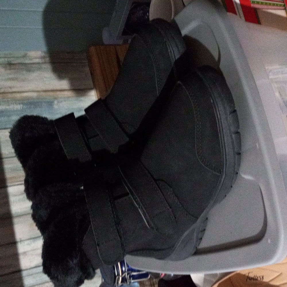 New snow boots